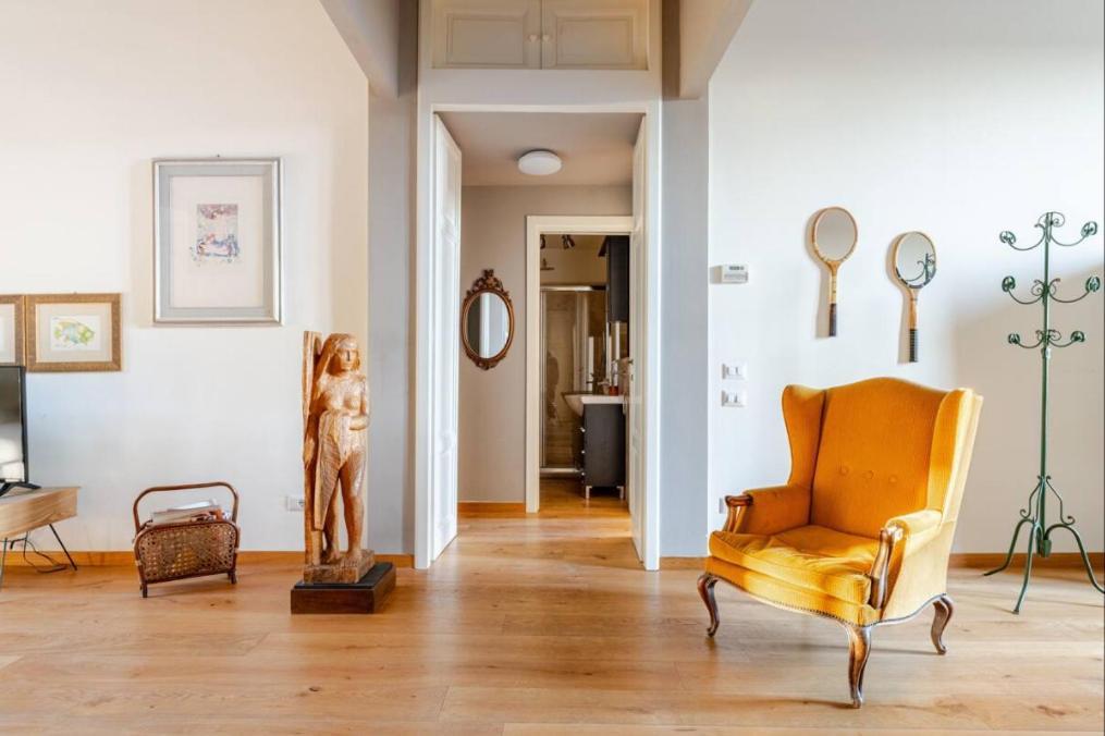 Appartamento A 150M Dal Duomo ピエトラサンタ エクステリア 写真